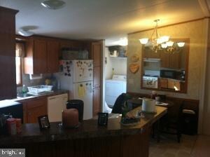 136 Amber Cir, New Holland, PA 17557 - photo 2