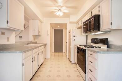 18139 Crownhill Dr, South Bend, IN 46637 - photo 7