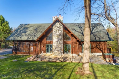 187 Rabbit Run, Ingleside, IL 60041 - photo 2