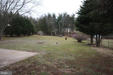 4304 Harney Rd, Taneytown, MD 21787 - photo 2