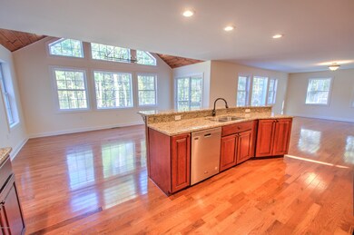 117 Decker Creek Dr, Hawley, PA 18428 - photo 7