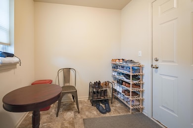 508 Woodlawn Ave HDR1