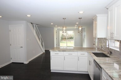 2852 Sebring Rd, Philadelphia, PA 19152 - photo 6