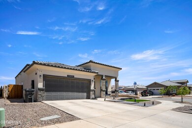 13633 Garforth Ave, El Paso, TX 79928 - photo 3