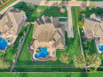 17911 Fairhaven Falls Dr, Cypress, TX 77433 - photo 3