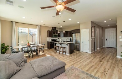 3010 Mount Rainier Ln, Clovis, CA 93619 - photo 4