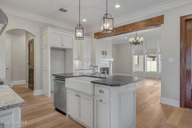 6-web-or-mls-103 Cascade Palm Ct-6
