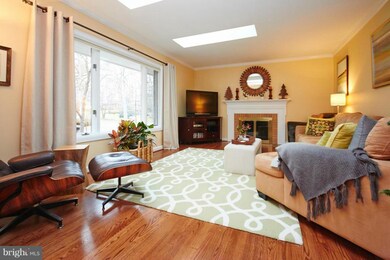 6401 Cavalier Corridor, Falls Church, VA 22044 - photo 5