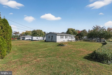 22 Hilton Ave, Bridgeton, NJ 08302 - photo 3