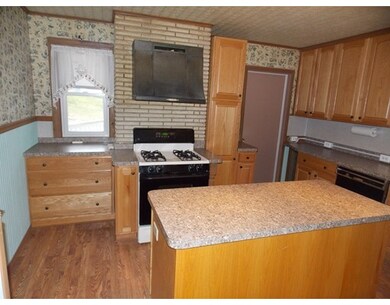 1150 Worcester St, Indian Orchard, MA 01151 - photo 6