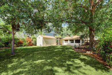 1063 Gardenia Dr, Houston, TX 77018 - photo 5