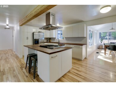 16211 Inverurie Rd, Lake Oswego, OR 97035 - photo 7