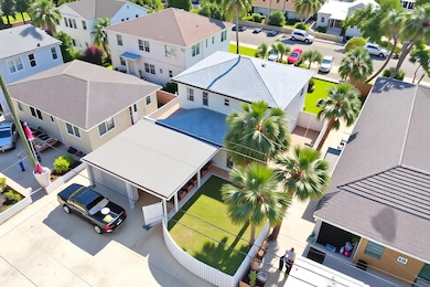 126 N Palmway unit 1-3, Lake Worth, FL 33460 - photo 4