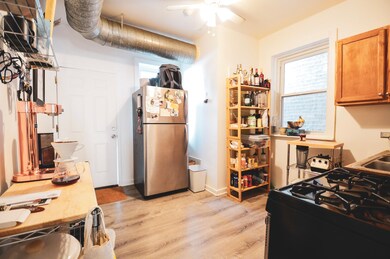 3320 W Crystal St unit 1, Chicago, IL 60651 - photo 5