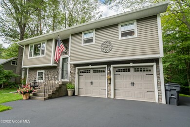 8 Wineberry Ln, Ballston Spa, NY 12020 - photo 3