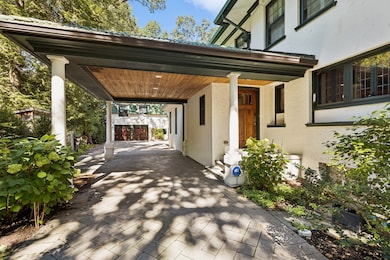 2855 Sheridan Place, Evanston, IL 60201 - photo 5