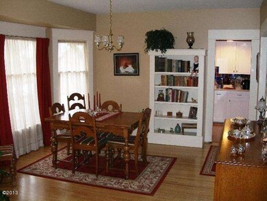 Formal dining room