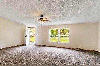 06-932 Gainder Rd-WindowStill-Real-Estat