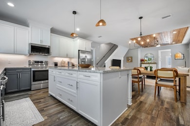 5610 Fletcher Oaks Dr, Tallahassee, FL 32317 - photo 2