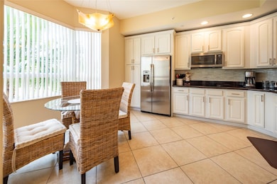 The Palms at Weston unit 272, Weston, FL 33331 - photo 4