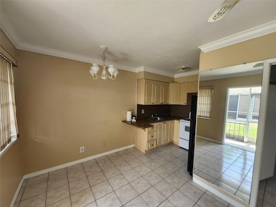2211 Lincoln St unit 9, Hollywood, FL 33020 - photo 2