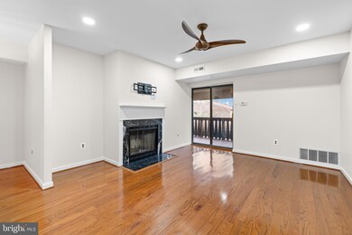 427 00 Shawmont Ave unit C, Philadelphia, PA 19128 - photo 3