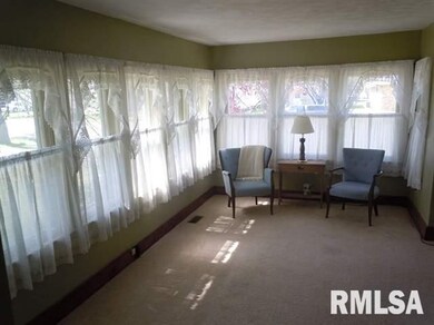 1500 Broadway St, Lincoln, IL 62656 - photo 4