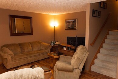 1460 Pecan Place, Circleville, OH 43113 - photo 4