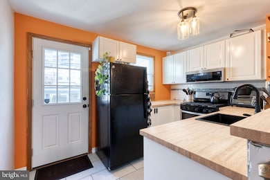 1307 Richardson St, Baltimore, MD 21230 - photo 3