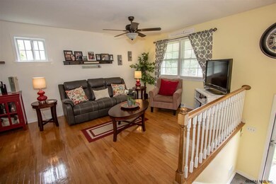 43 Market St, Schenectady, NY 12302 - photo 4