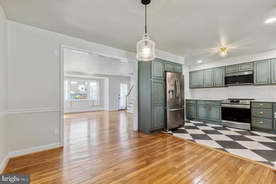 3813 Grant St, Reading, PA 19606 - photo 6