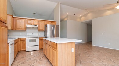 2821 E Morgan Ct-12