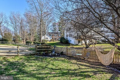 10039 Marshall Pond Rd, Burke, VA 22015 - photo 6