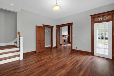 459 E Kossuth St, Columbus, OH 43206 - photo 5