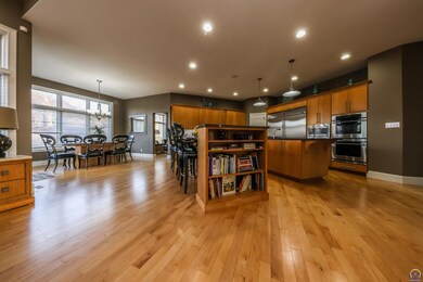 5908 SW Clarion Lakes Way, Topeka, KS 66610 - photo 4