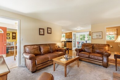 16 Lockewood Dr, Franklin, MA 02038 - photo 4