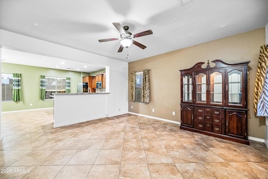 2236 W Davis Rd, Phoenix, AZ 85023 - photo 2