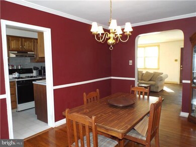 221 Blythe Ave, Drexel Hill, PA 19026 - photo 5