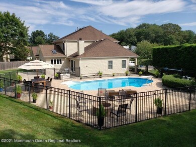 8 Forge Ct, Marlboro, NJ 07746 - photo 3