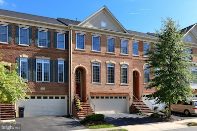 25820 Commons Square, Chantilly, VA 20152 - photo 2