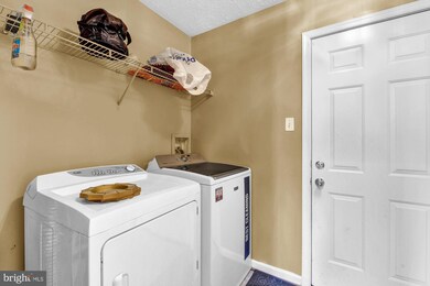 845 Lowe Rd, Middle River, MD 21220 - photo 4