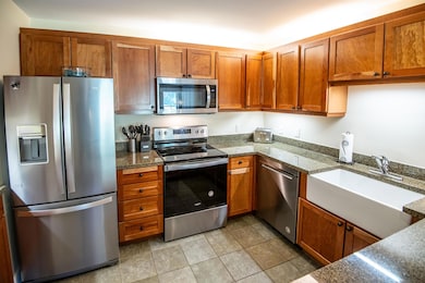 705/707 Qtr I V Adams House, Ludlow, VT 05149 - photo 7