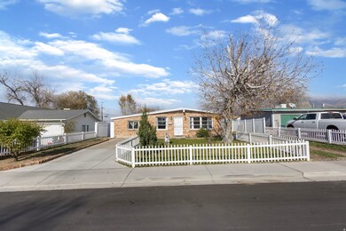 954 W 630 N unit 34,, Orem, UT 84057 - photo 4