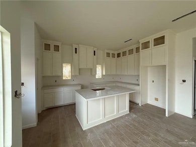 1510 Karianna Dr, Mercedes, TX 78570 - photo 3