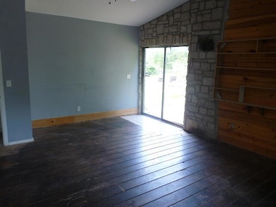 1098 Sundown Ln, Forsyth, MO 65653 - photo 6