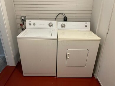 Downstairs washer dryer