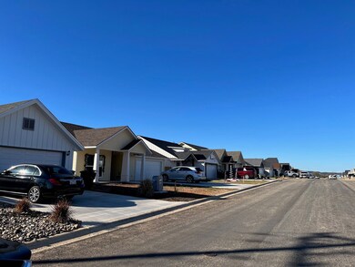 106 Arrow Point unit 5, Fredericksburg, TX 78624 - photo 2