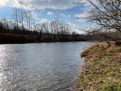 628 Unit 2 Hudson St, Hawley, PA 18428 - photo 6