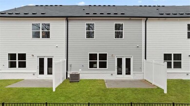 298 Sound Cir, Stockbridge, GA 30281 - photo 2