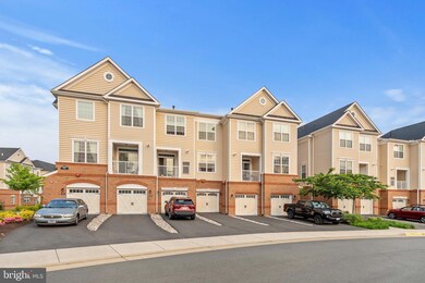 43021 Greggsville Chapel Terrace unit 109, Dulles, VA 20148 - photo 2